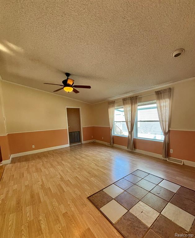 4041 #176 Grange Hall Road, Holly, MI 48442 — Photo 8