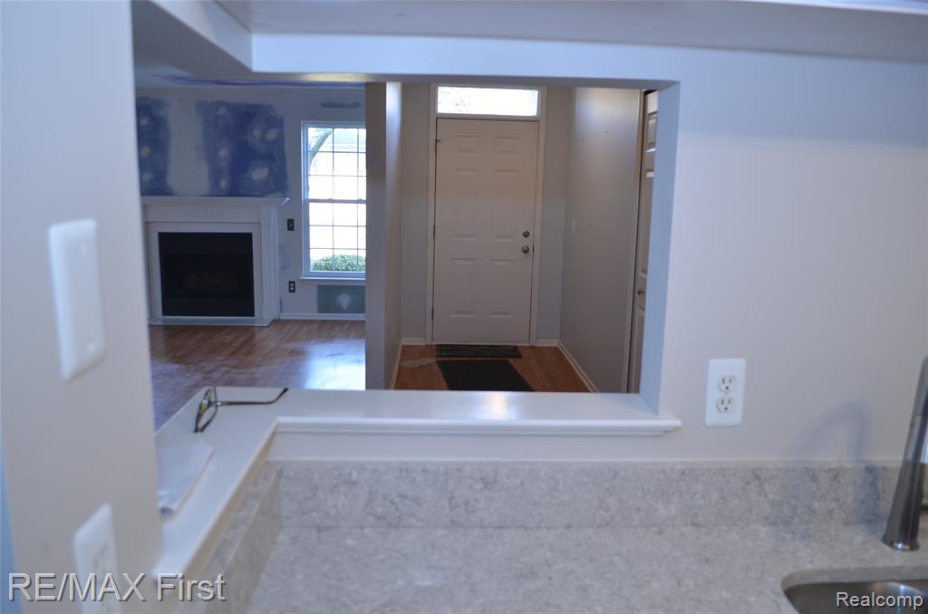 4287 Berkshire Drive, Sterling Heights, MI 48314 — Photo 7