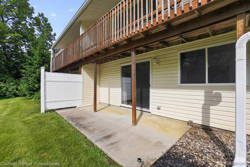 9533 Overlook Court, Grand Blanc, MI 48439 — Photo 41