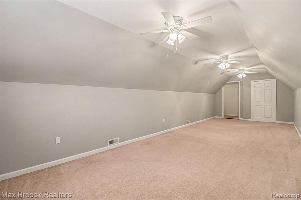 9858 Forest Ridge Drive, Clarkston, MI 48348 — Photo 34