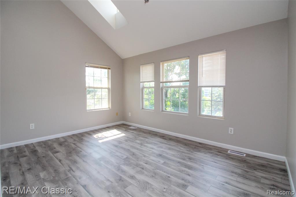 23208 Cornerstone Village Drive, Southfield, MI 48075 — Photo 4