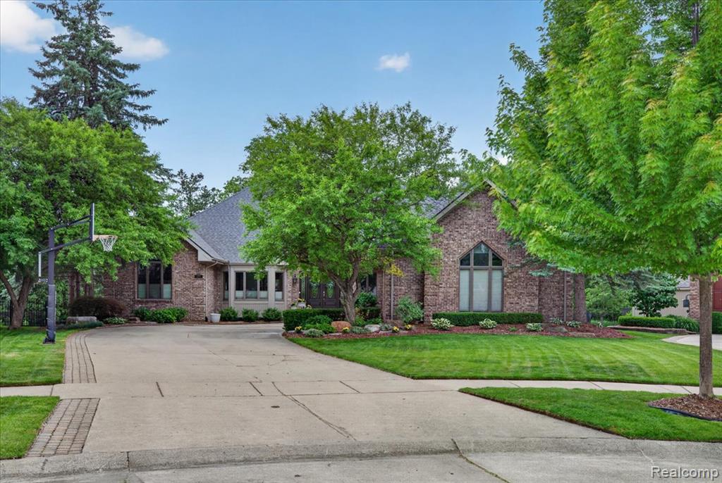 18974 Riverway Court, Clinton Twp, MI 48038 — Photo 49