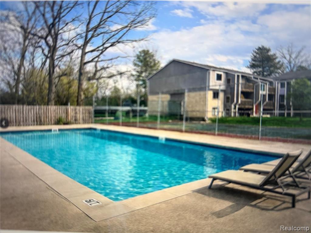 29870 W 12 Mile Road, 703, Farmington, MI 48334 — Photo 37