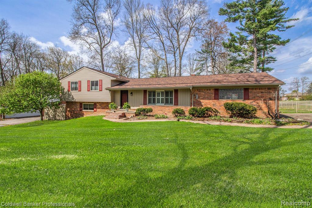 5775 KINGFISHER Lane, Clarkston, MI — Photo 4