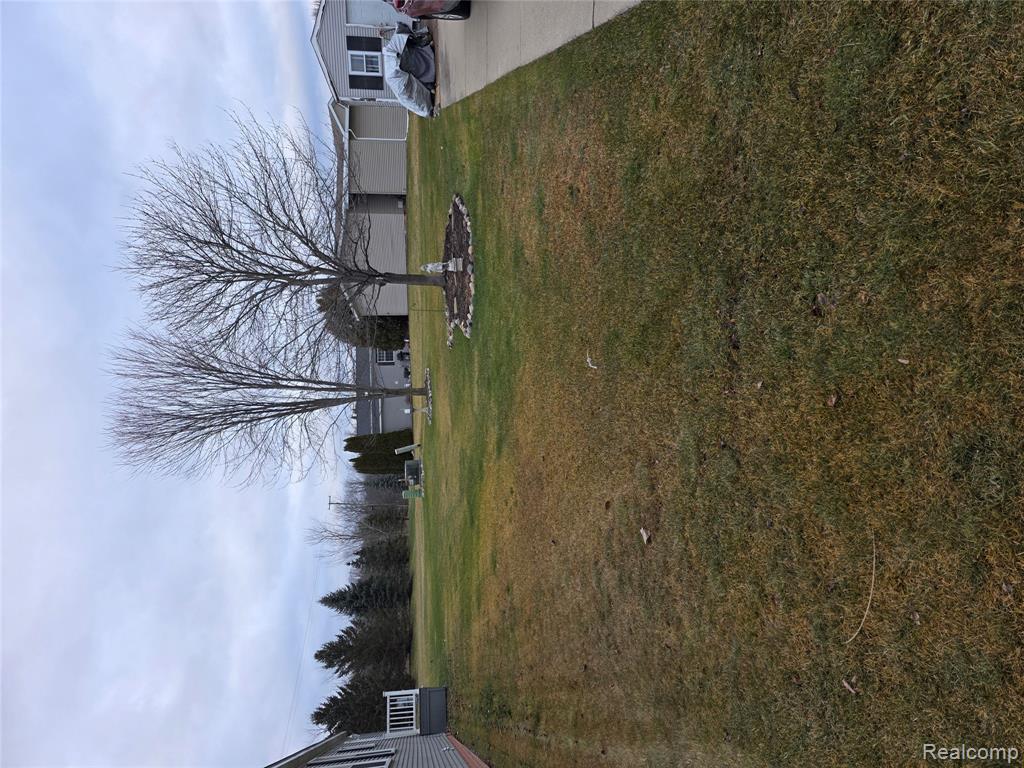 57483 Sawmill Lane, New Haven, MI 48048 — Photo 3