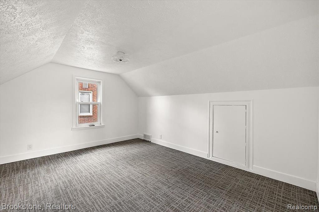 11770 Riverdale, Redford, MI 48239 — Photo 19
