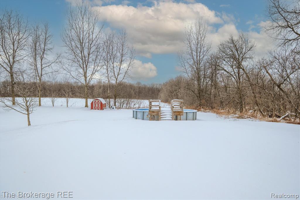 8247 N Center Road, Mount Morris, MI 48458 — Photo 2