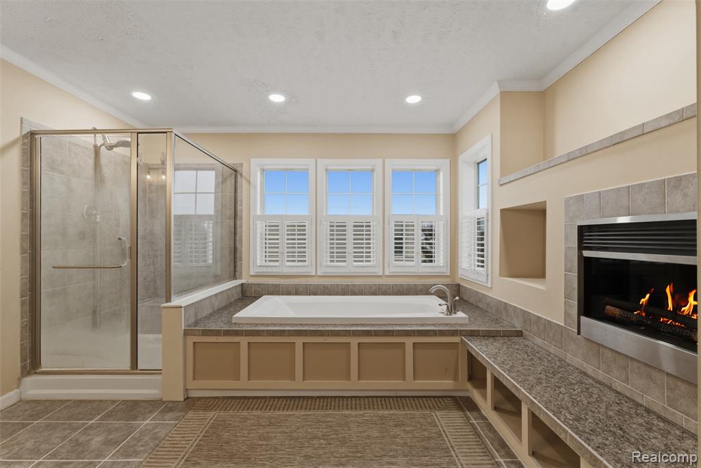 11798 Willoway Court, South Lyon, MI 48178 — Photo 22