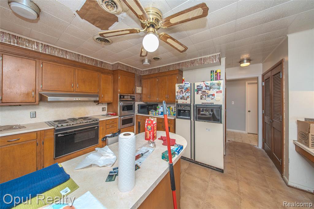6455 Norham Road, Bloomfield Hills, MI 48301 — Photo 35