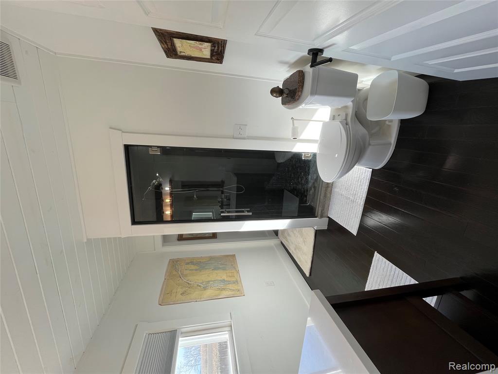 35754 Erie Drive, Brownstown, MI — Photo 56