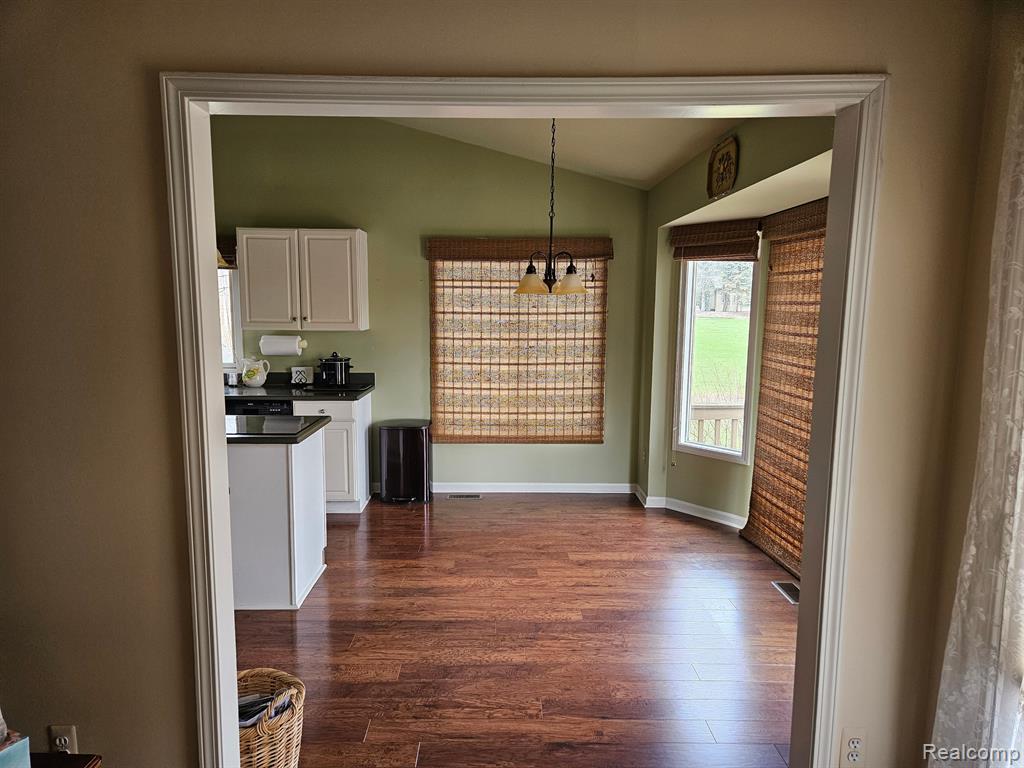 5660 SHEFFIELD Drive, Clarkston, MI — Photo 12