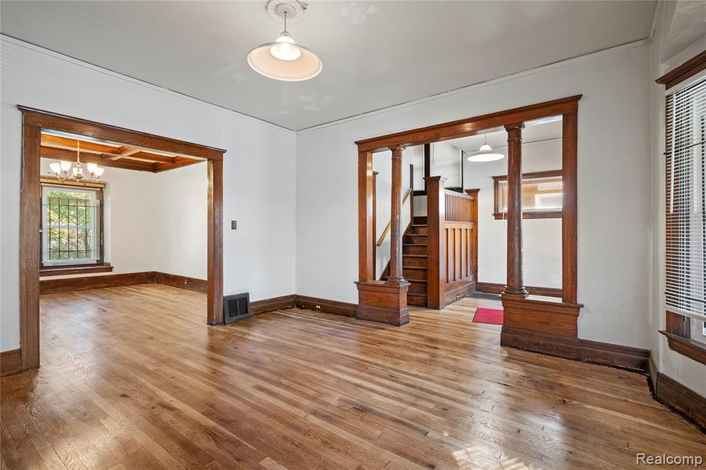 535 Woodland Street, Detroit, MI 48202 — Photo 8