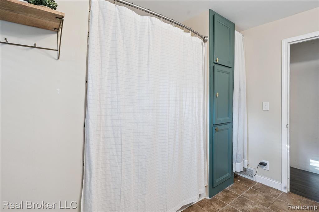 432 Cornell Drive, Battle Creek, MI 49017 — Photo 25