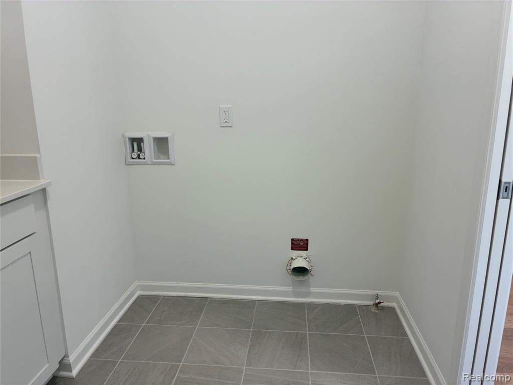 20776 Burn Drive, Macomb, MI 48044 — Photo 12