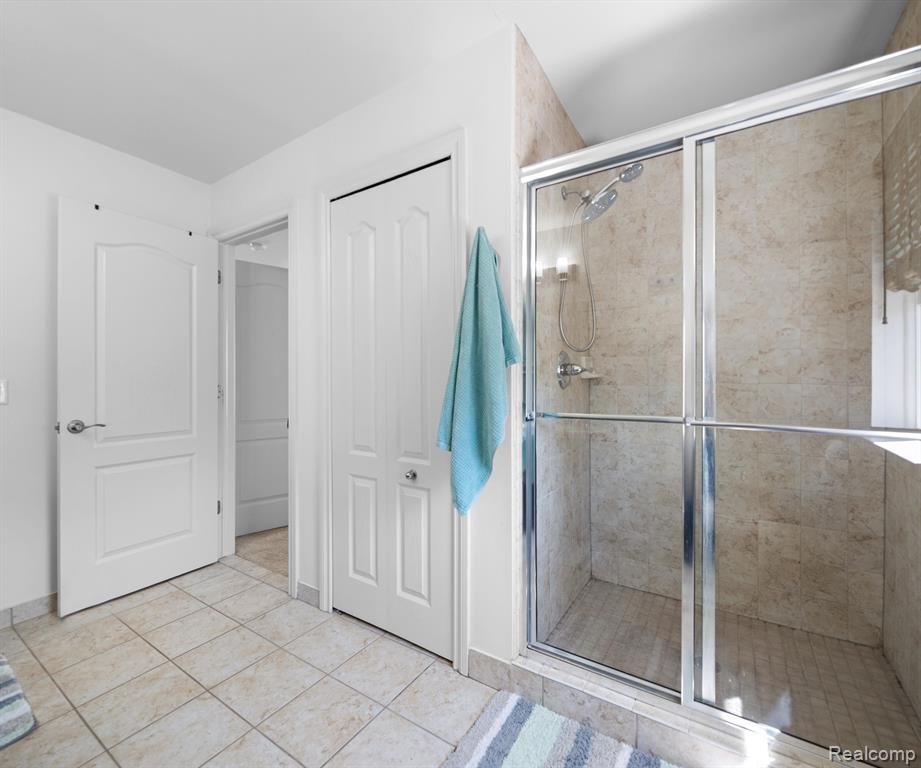 43442 CHERRYWOOD Lane, Canton, MI 48188 — Photo 20