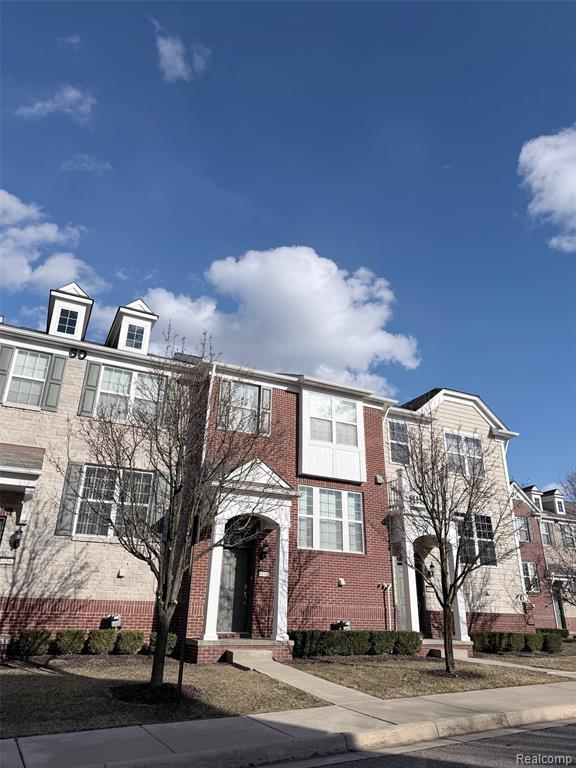 44563 Gwinnett Loop, Novi, MI — front exterior
