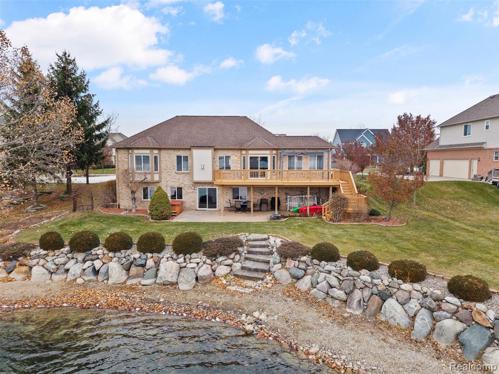 791 W Bay Shore Drive, Oxford, MI 48371 — Photo 2