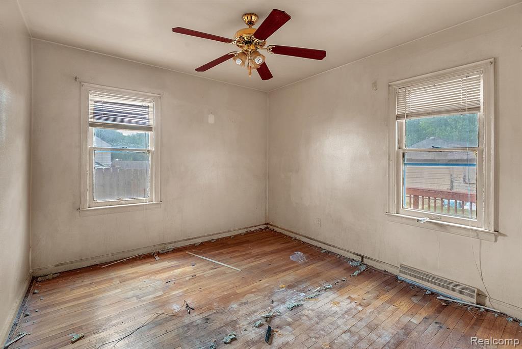 7819 Greenview Avenue, Detroit, MI 48228 — Photo 12