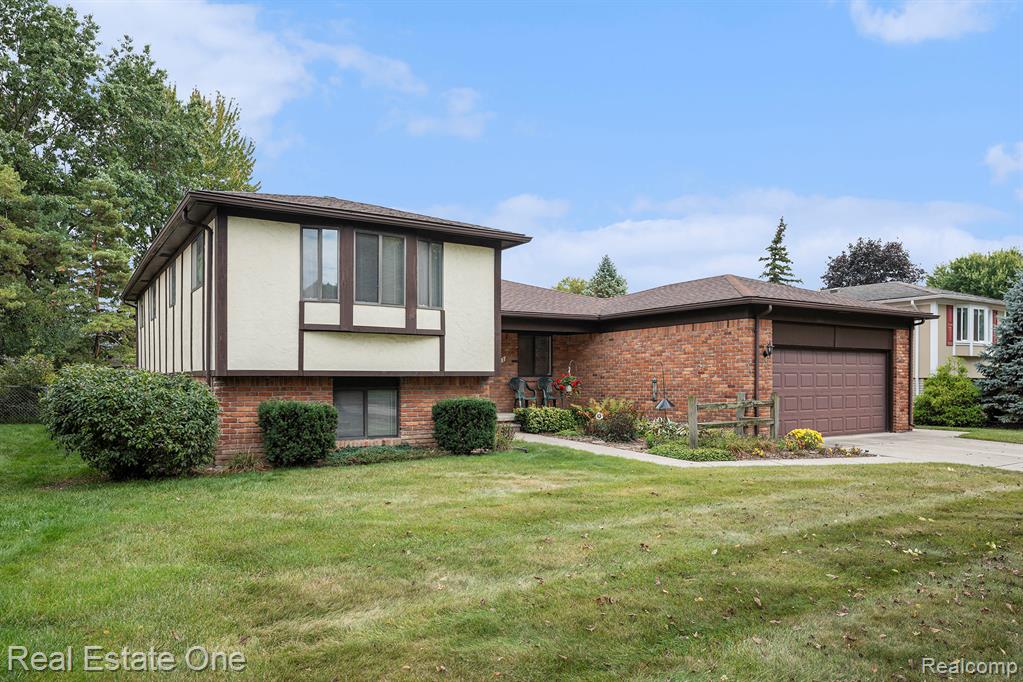 5982 Slate Drive, Troy, MI 48085 — front exterior