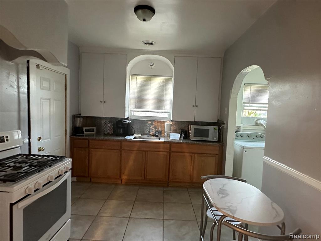17566 Stoepel Street, Detroit, MI 48221 — Photo 15