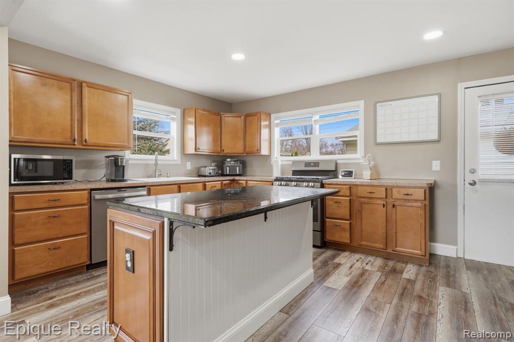 11605 Elmdale Road, Whitmore Lake, MI 48189 — Photo 14