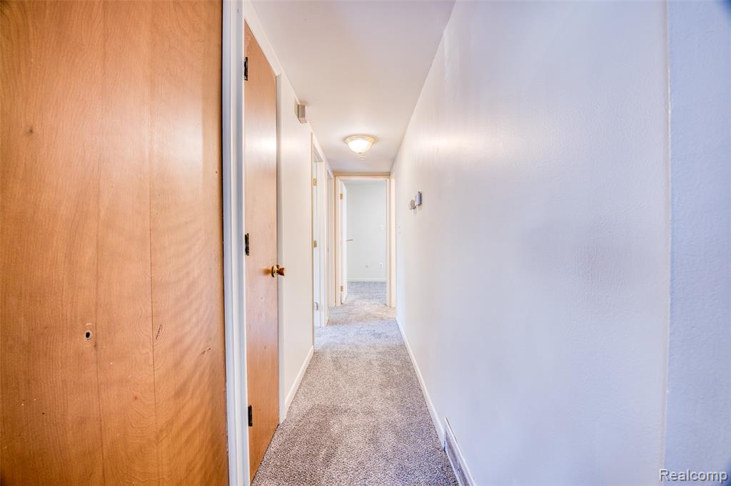 6942 Janet Street, Taylor, MI 48180 — Photo 17