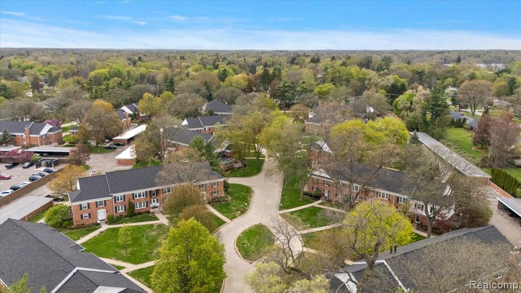 1000 Trailwood Path, Bloomfield Hills, MI 48301 — Photo 49