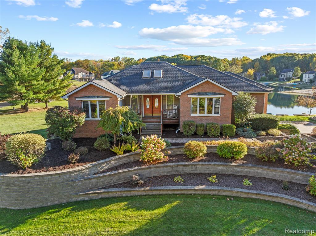 8460 Maurice Lane, Flushing, MI 48433 — front exterior