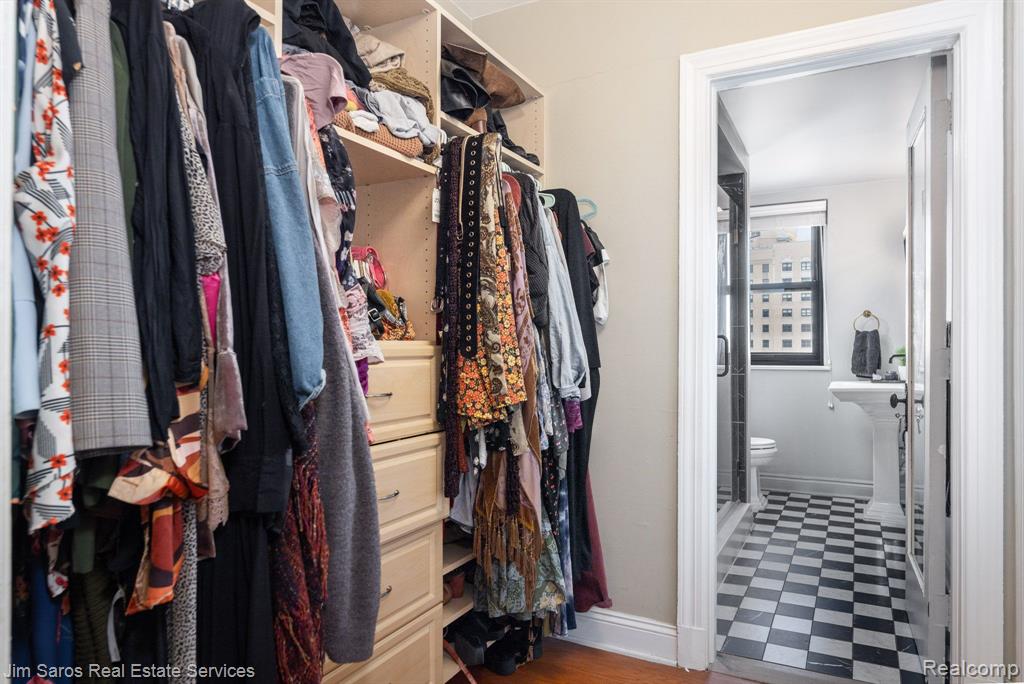 15 E KIRBY Street, 703, Detroit, MI 48202 — Photo 18