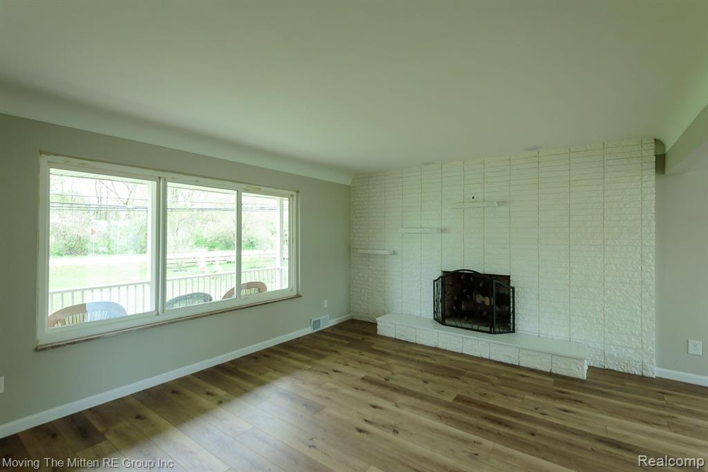 42857 SAVAGE Road, Belleville, MI 48111 — Photo 3