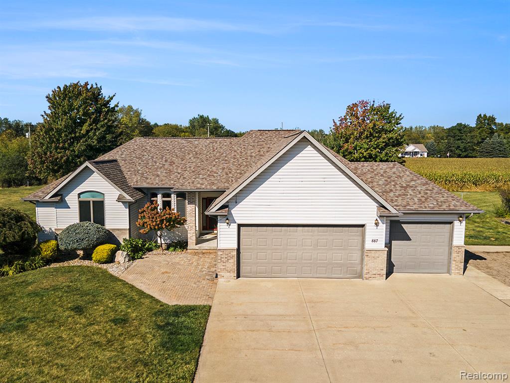 887 E Gordonville Road, Midland, MI 48640 — Photo 28