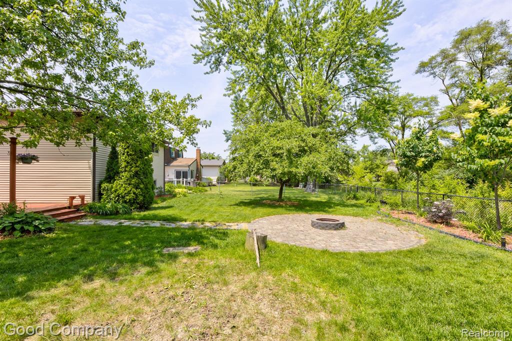 6672 Devonshire Drive, Canton, MI 48187 — Photo 37