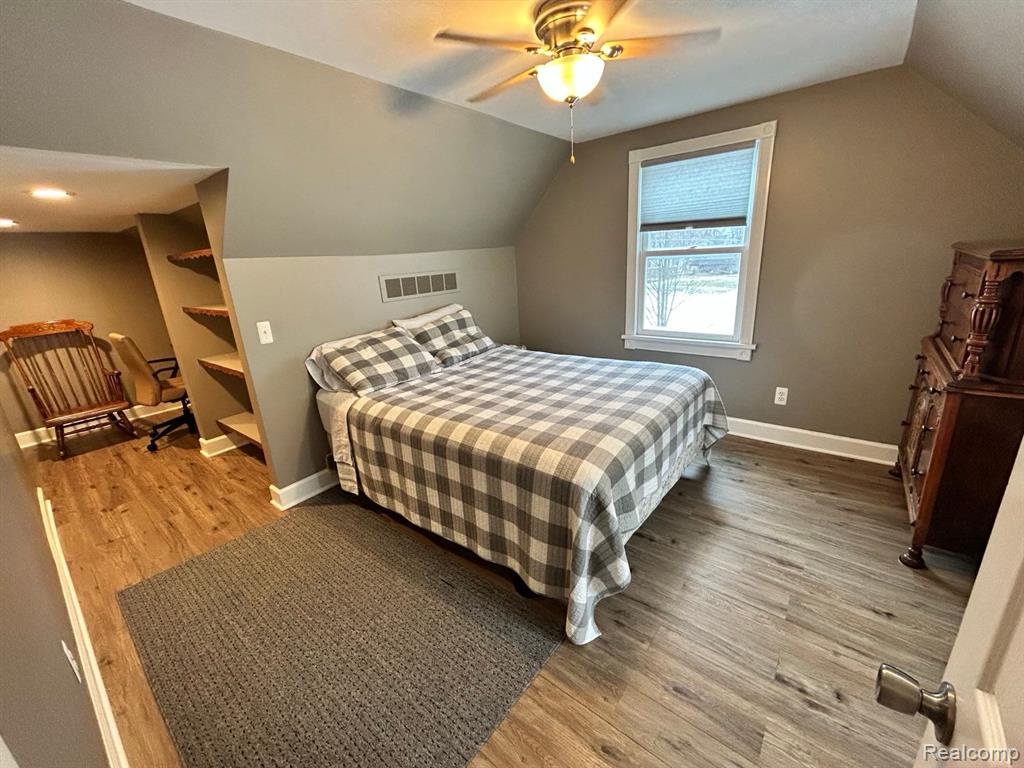 7255 SAINT CLAIR Avenue, MI — Photo 19