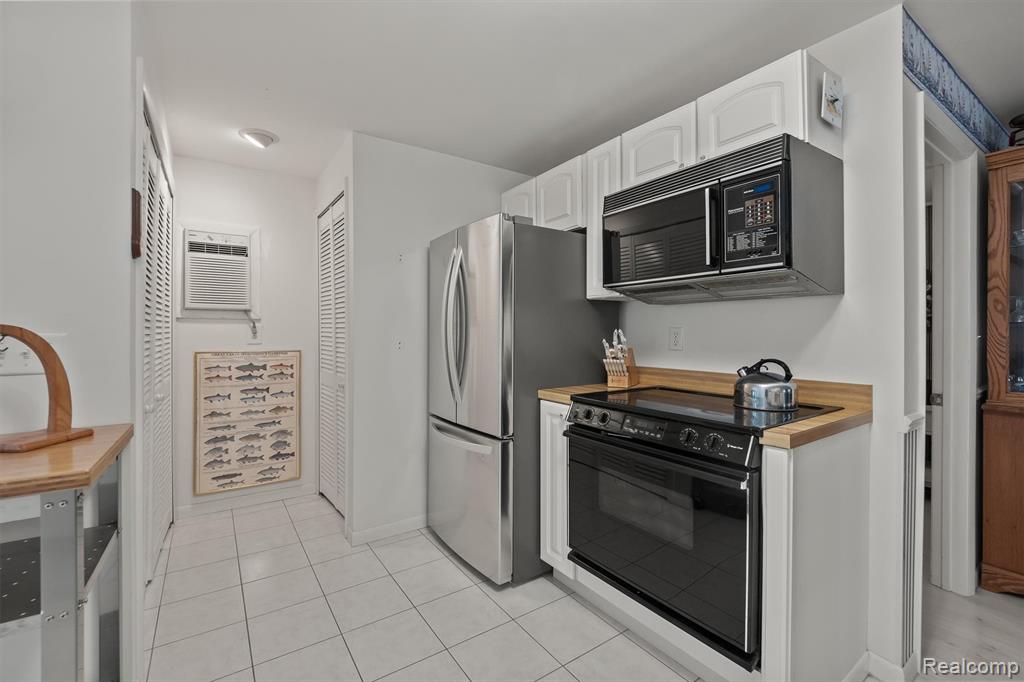 5892 Port Austin Road, Caseville, MI 48725 — Photo 17