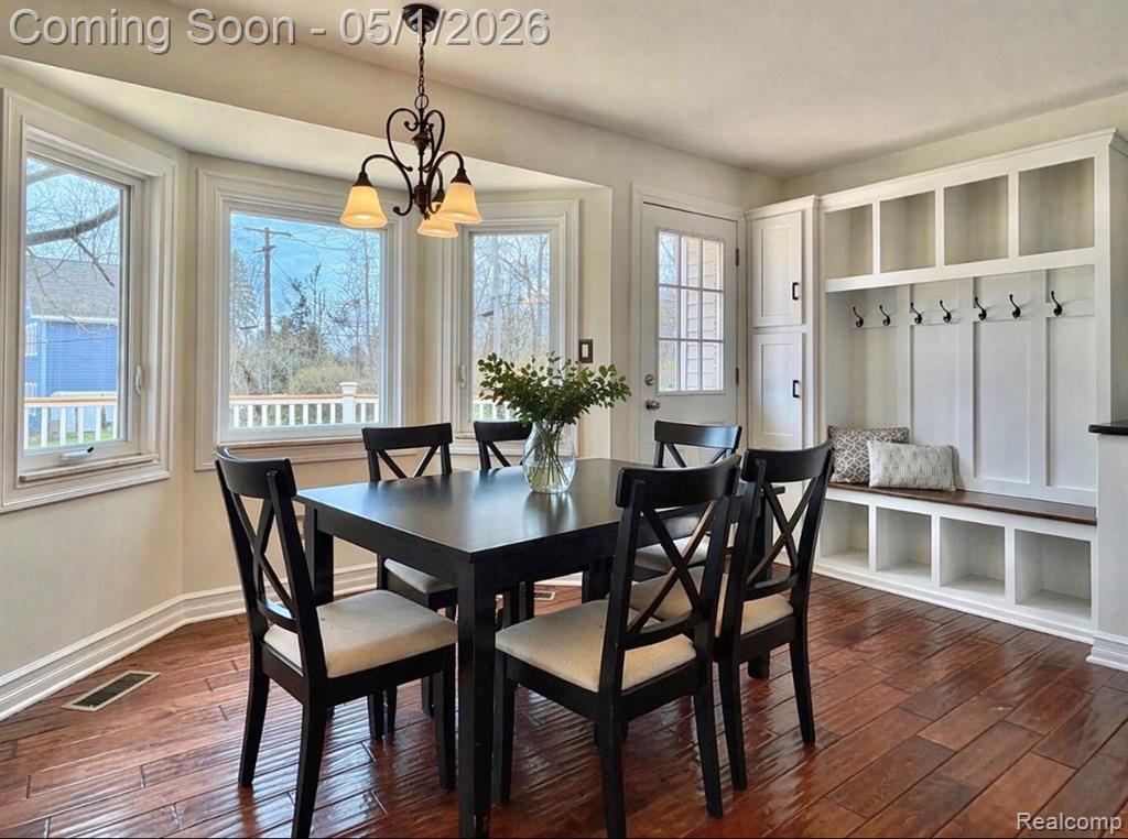 771 Edgewood Drive, Rochester, MI 48306 — Photo 11