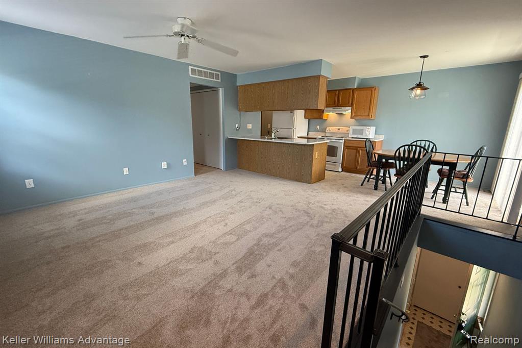 1478 Harbor Drive, Walled Lake, MI 48390 — Photo 2