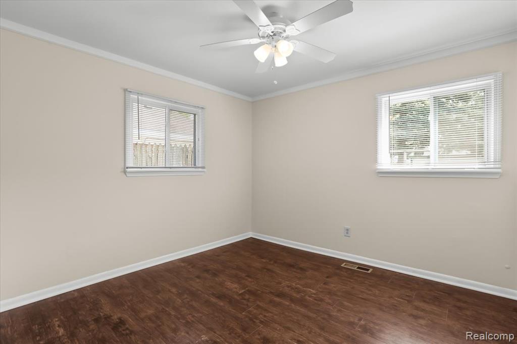 9243 Cornell Street, Taylor, MI 48180 — Photo 15