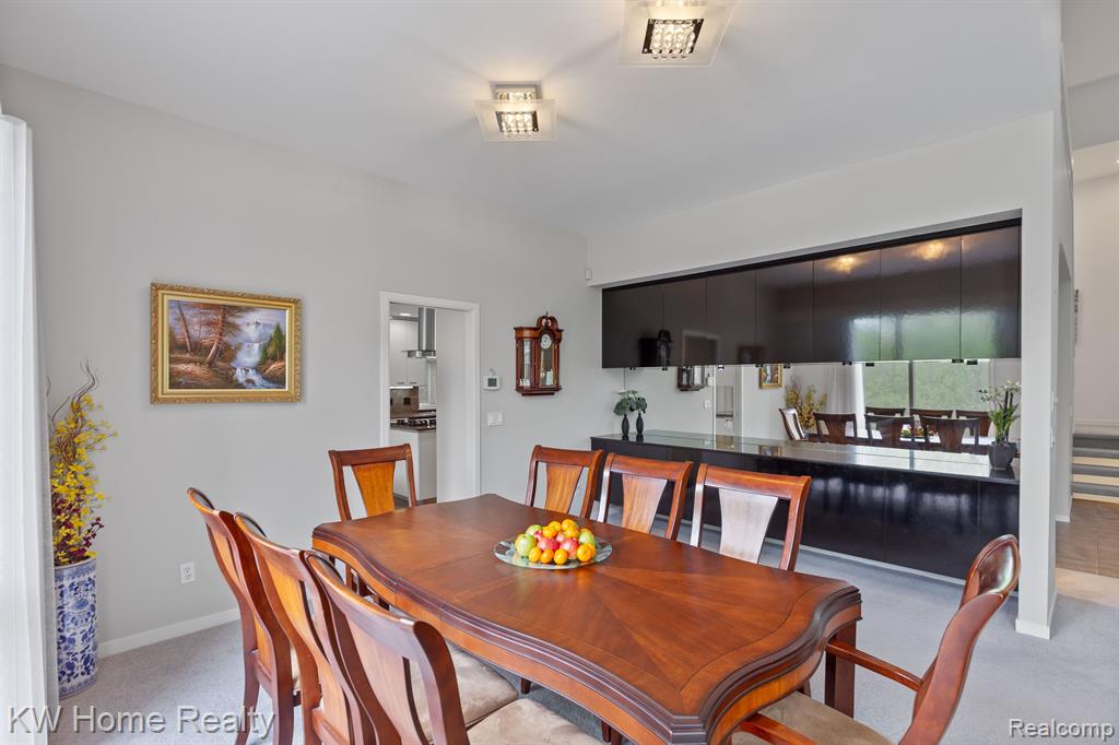 4958 COUNTRYSIDE Drive, West Bloomfield, MI 48323 — Photo 11