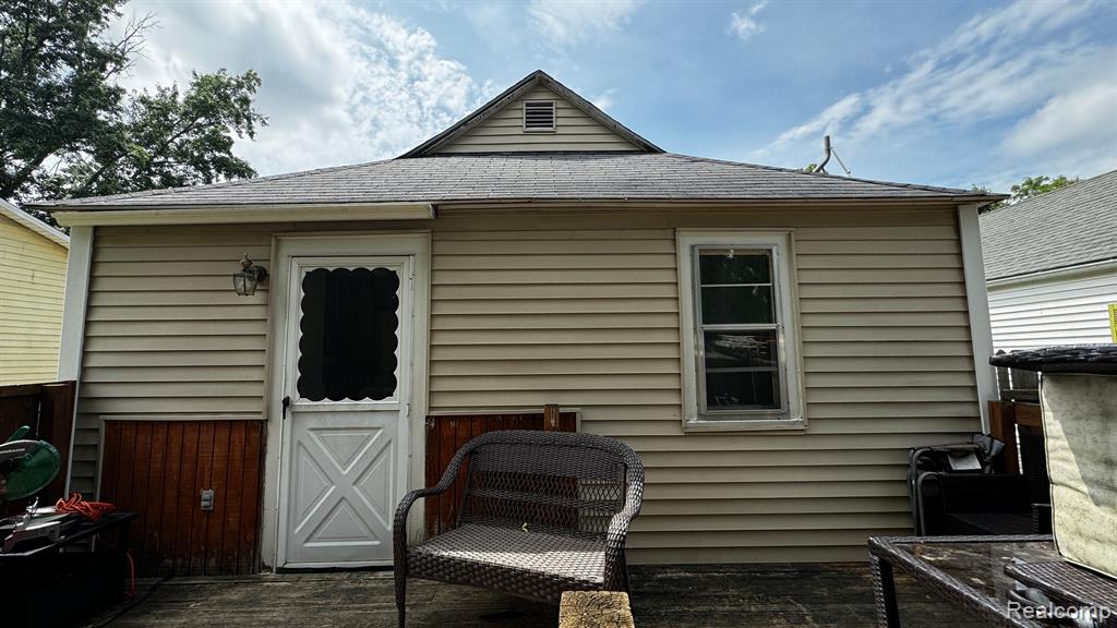 713 FRAZER Avenue, Owosso, MI 48867 — Photo 12