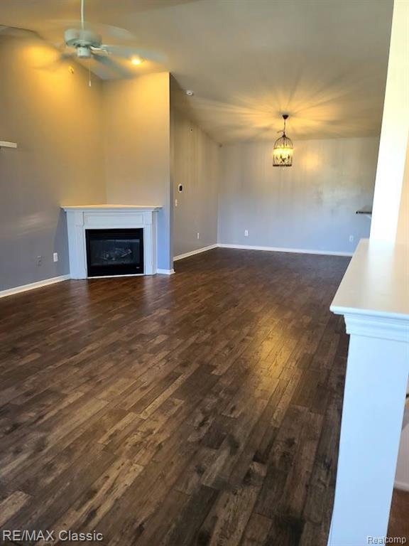 30018 HERITAGE Parkway, Warren, MI 48092 — Photo 4