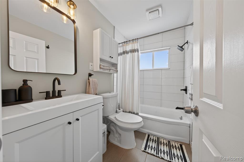 3528 Phillips Avenue, Berkley, MI 48072 — Photo 22