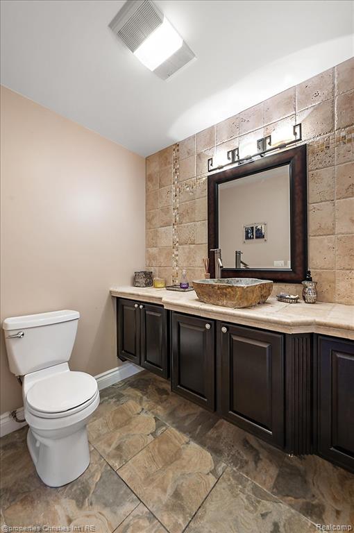 47133 W 9 Mile Road, Novi, MI — Photo 37