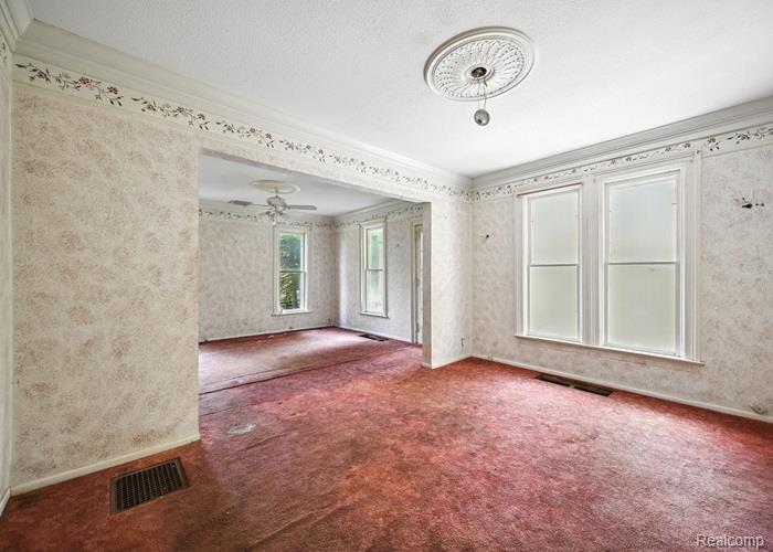 8127 Vassar Road, Grand Blanc, MI 48439 — Photo 10