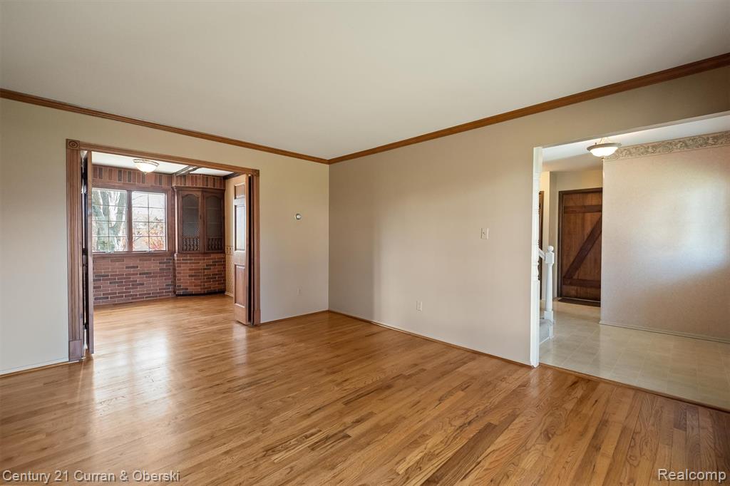 19419 Coachwood Road, Riverview, MI 48193 — Photo 9
