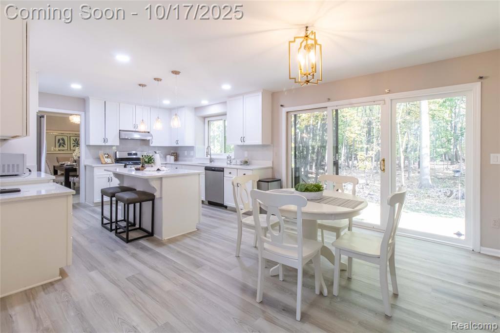 4070 Blue Heron Drive, Auburn Hills, MI 48326 — Photo 27