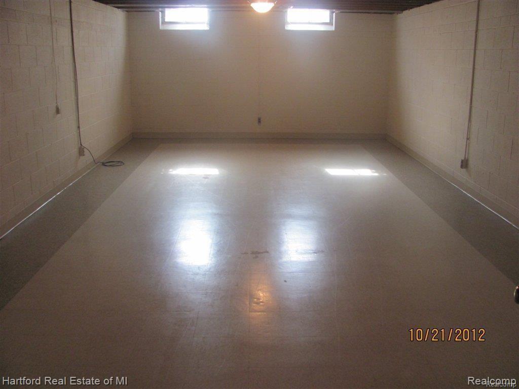 4975 Inkster Road, Bloomfield Hills, MI 48302 — Photo 9