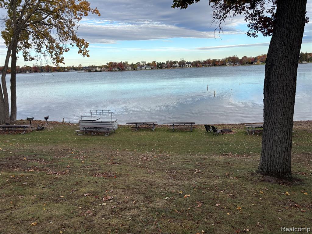 4435 Westover Drive, West Bloomfield, MI 48323 — Photo 64