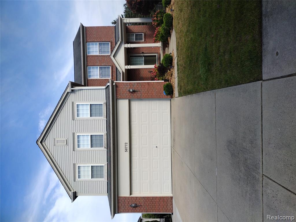 56772 Cardinal, Macomb, MI 48042 — front exterior