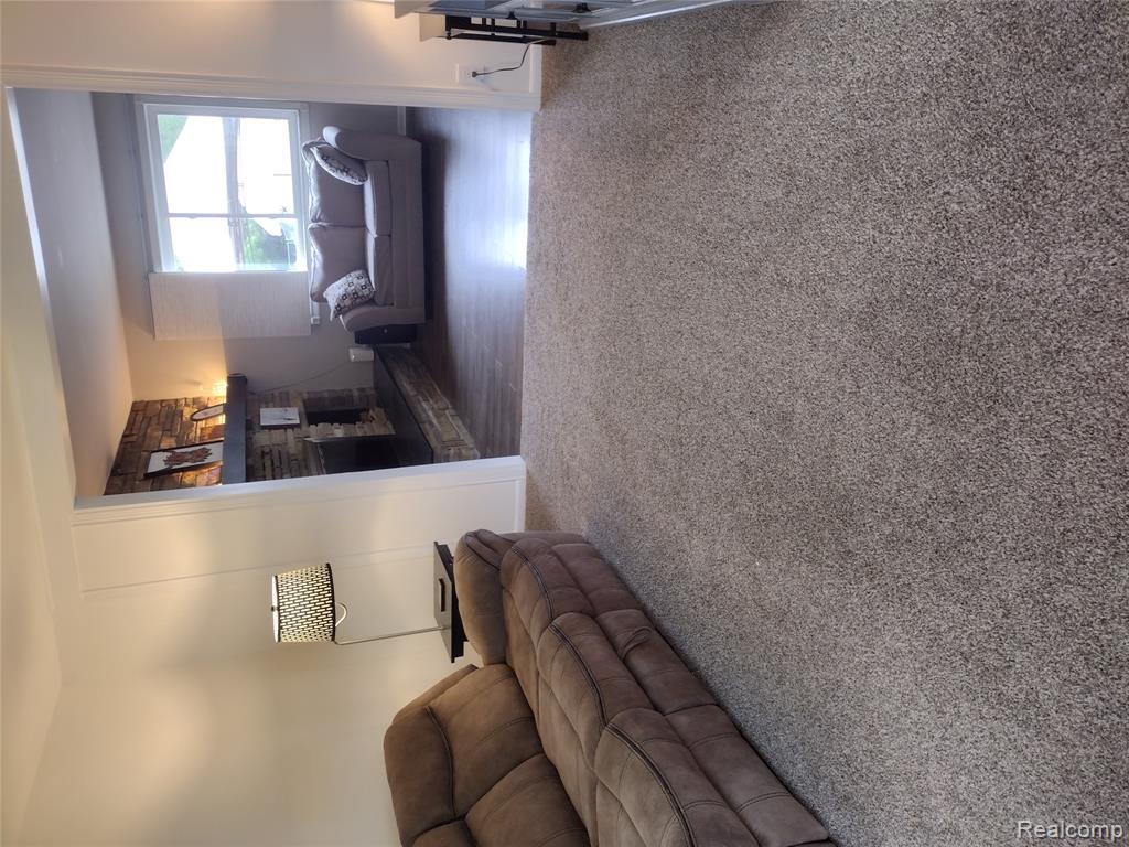 675 Montana Street, Marysville, MI 48040 — Photo 17