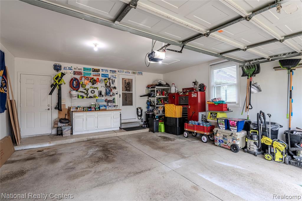 45933 Brookside North Drive, Macomb, MI 48044 — Photo 20